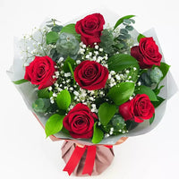 Thumbnail for Bouquet of 6 Beautiful Roses