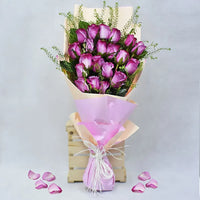 Thumbnail for Grand Bouqet of Purple Roses
